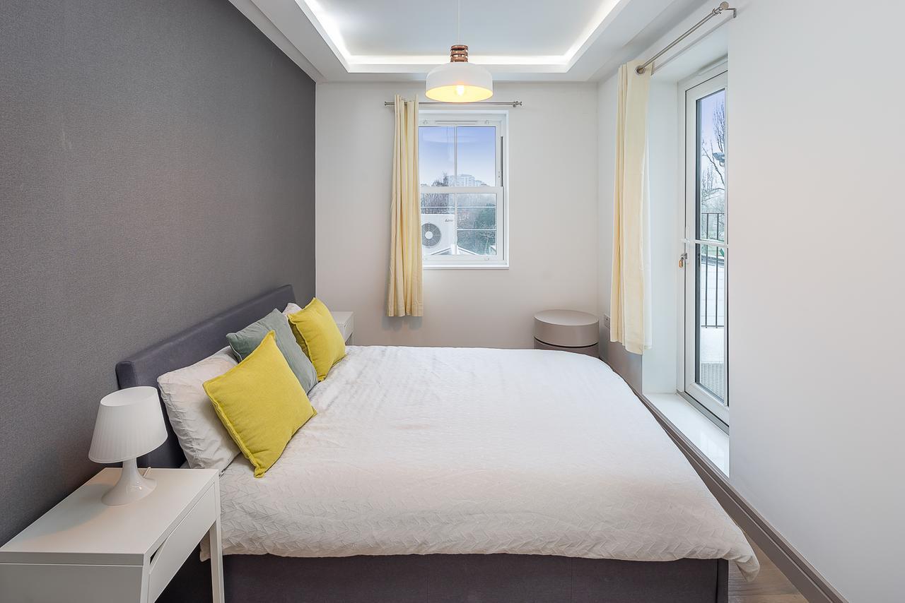 Regents Luxury * Londra